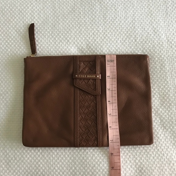 COLE HAAN Leather Clutch π - Picture 8 of 8